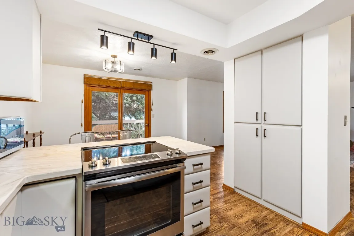 2200 W Dickerson Street 76, Bozeman, Montana 59718, Bozeman, Montana 59718, 2 Bedrooms Bedrooms, ,1 BathroomBathrooms,Residential,For Sale,2200 W Dickerson Street 76, Bozeman, Montana 59718,0,409150