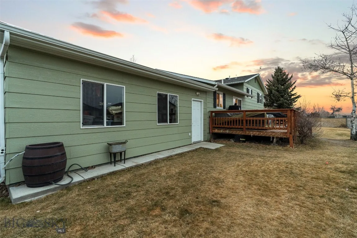 313 S Harrison Avenue, Townsend, Montana 59644, Townsend, Montana 59644, 4 Bedrooms Bedrooms, ,2 BathroomsBathrooms,Residential,For Sale,313 S Harrison Avenue, Townsend, Montana 59644,0,409174