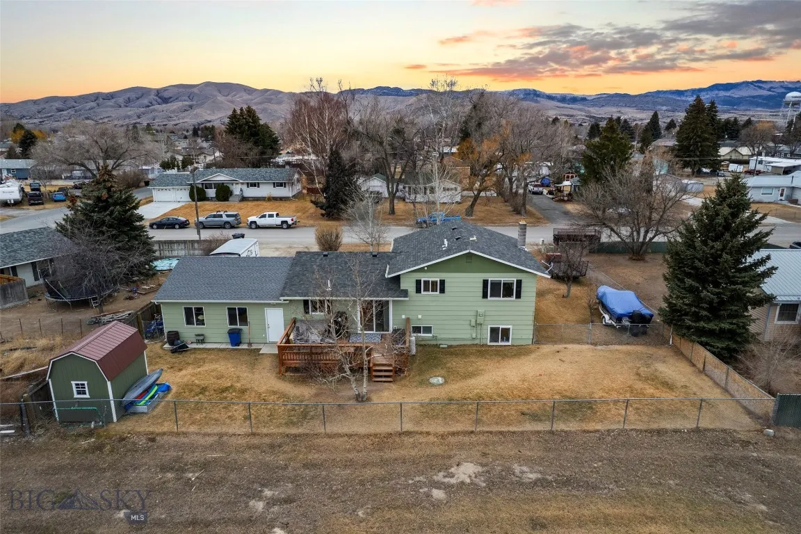 313 S Harrison Avenue, Townsend, Montana 59644, Townsend, Montana 59644, 4 Bedrooms Bedrooms, ,2 BathroomsBathrooms,Residential,For Sale,313 S Harrison Avenue, Townsend, Montana 59644,0,409174