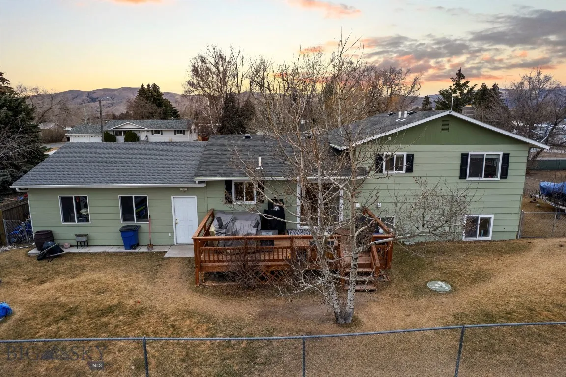 313 S Harrison Avenue, Townsend, Montana 59644, Townsend, Montana 59644, 4 Bedrooms Bedrooms, ,2 BathroomsBathrooms,Residential,For Sale,313 S Harrison Avenue, Townsend, Montana 59644,0,409174