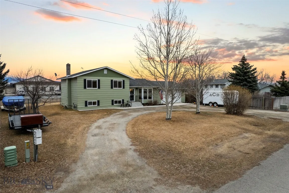 313 S Harrison Avenue, Townsend, Montana 59644, Townsend, Montana 59644, 4 Bedrooms Bedrooms, ,2 BathroomsBathrooms,Residential,For Sale,313 S Harrison Avenue, Townsend, Montana 59644,0,409174