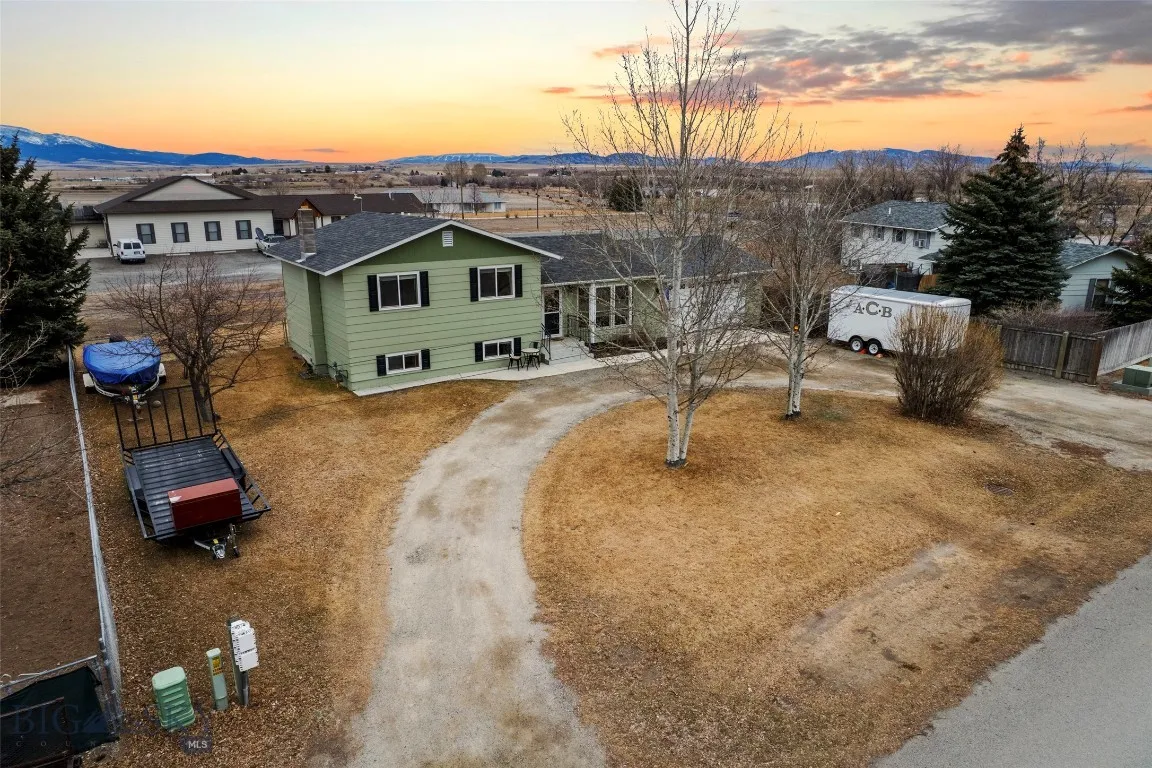 313 S Harrison Avenue, Townsend, Montana 59644, Townsend, Montana 59644, 4 Bedrooms Bedrooms, ,2 BathroomsBathrooms,Residential,For Sale,313 S Harrison Avenue, Townsend, Montana 59644,0,409174