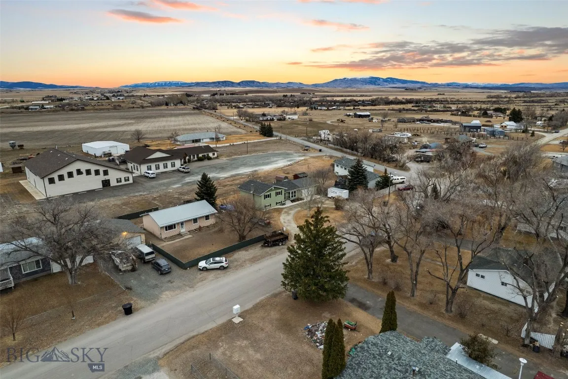 313 S Harrison Avenue, Townsend, Montana 59644, Townsend, Montana 59644, 4 Bedrooms Bedrooms, ,2 BathroomsBathrooms,Residential,For Sale,313 S Harrison Avenue, Townsend, Montana 59644,0,409174