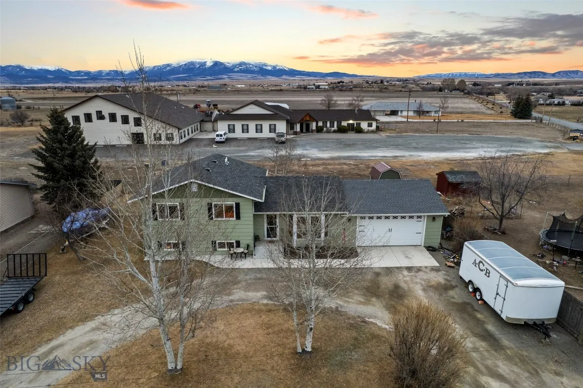 313 S Harrison Avenue, Townsend, Montana 59644, Townsend, Montana 59644, 4 Bedrooms Bedrooms, ,2 BathroomsBathrooms,Residential,For Sale,313 S Harrison Avenue, Townsend, Montana 59644,0,409174