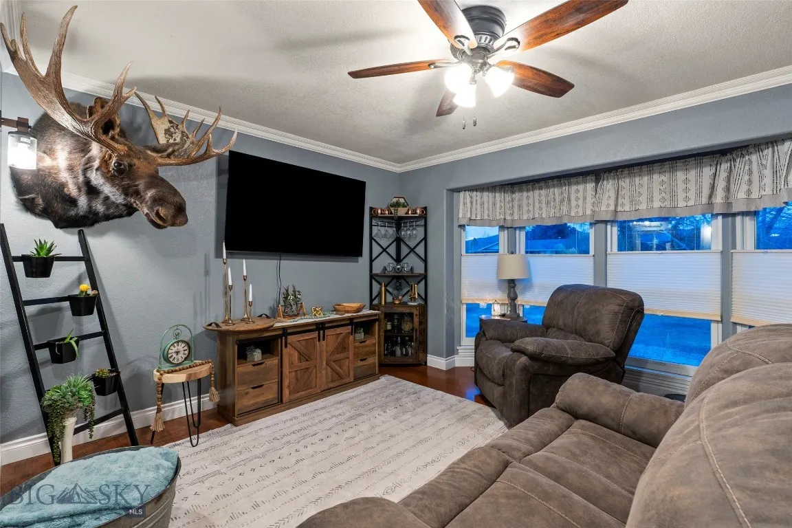 313 S Harrison Avenue, Townsend, Montana 59644, Townsend, Montana 59644, 4 Bedrooms Bedrooms, ,2 BathroomsBathrooms,Residential,For Sale,313 S Harrison Avenue, Townsend, Montana 59644,0,409174