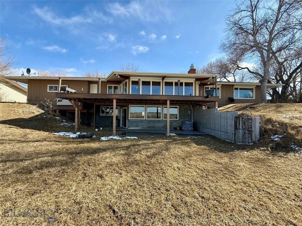 2 Fairgrounds Road, Glendive, Montana 59330, Glendive, Montana 59330, 3 Bedrooms Bedrooms, ,2 BathroomsBathrooms,Residential,For Sale,2 Fairgrounds Road, Glendive, Montana 59330,0,409049