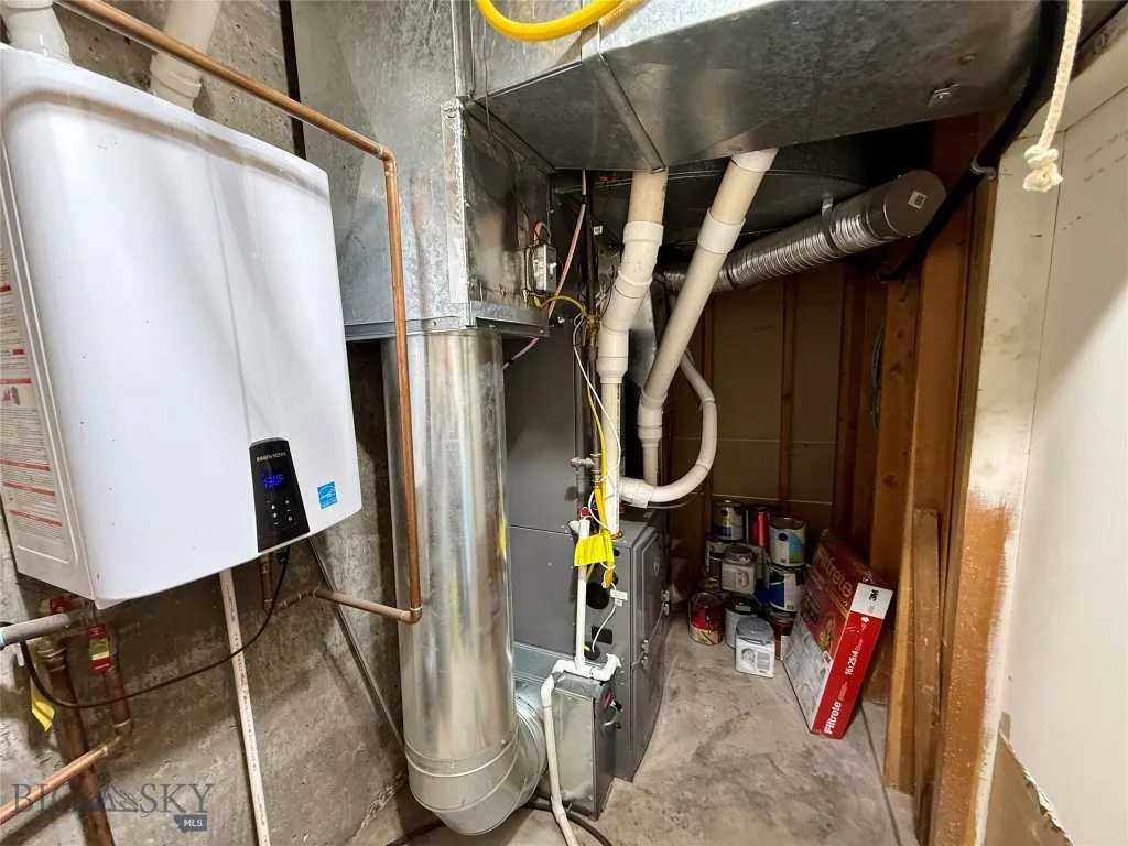 2 Fairgrounds Road, Glendive, Montana 59330, Glendive, Montana 59330, 3 Bedrooms Bedrooms, ,2 BathroomsBathrooms,Residential,For Sale,2 Fairgrounds Road, Glendive, Montana 59330,0,409049