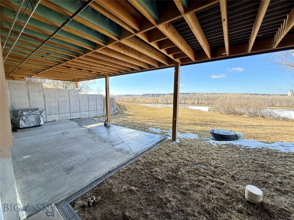 2 Fairgrounds Road, Glendive, Montana 59330, Glendive, Montana 59330, 3 Bedrooms Bedrooms, ,2 BathroomsBathrooms,Residential,For Sale,2 Fairgrounds Road, Glendive, Montana 59330,0,409049