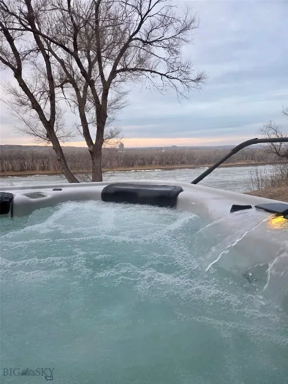 2 Fairgrounds Road, Glendive, Montana 59330, Glendive, Montana 59330, 3 Bedrooms Bedrooms, ,2 BathroomsBathrooms,Residential,For Sale,2 Fairgrounds Road, Glendive, Montana 59330,0,409049