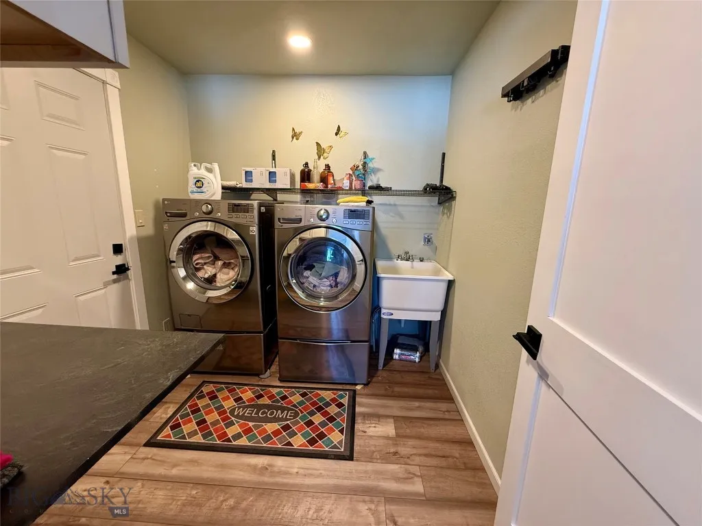 2 Fairgrounds Road, Glendive, Montana 59330, Glendive, Montana 59330, 3 Bedrooms Bedrooms, ,2 BathroomsBathrooms,Residential,For Sale,2 Fairgrounds Road, Glendive, Montana 59330,0,409049