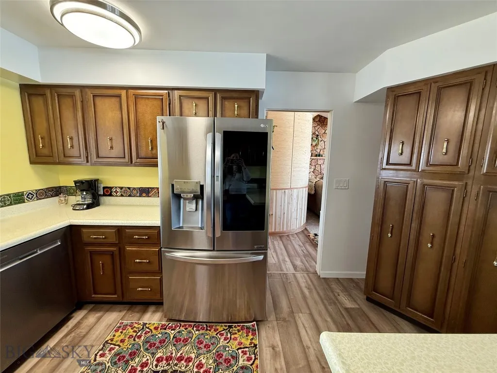 2 Fairgrounds Road, Glendive, Montana 59330, Glendive, Montana 59330, 3 Bedrooms Bedrooms, ,2 BathroomsBathrooms,Residential,For Sale,2 Fairgrounds Road, Glendive, Montana 59330,0,409049