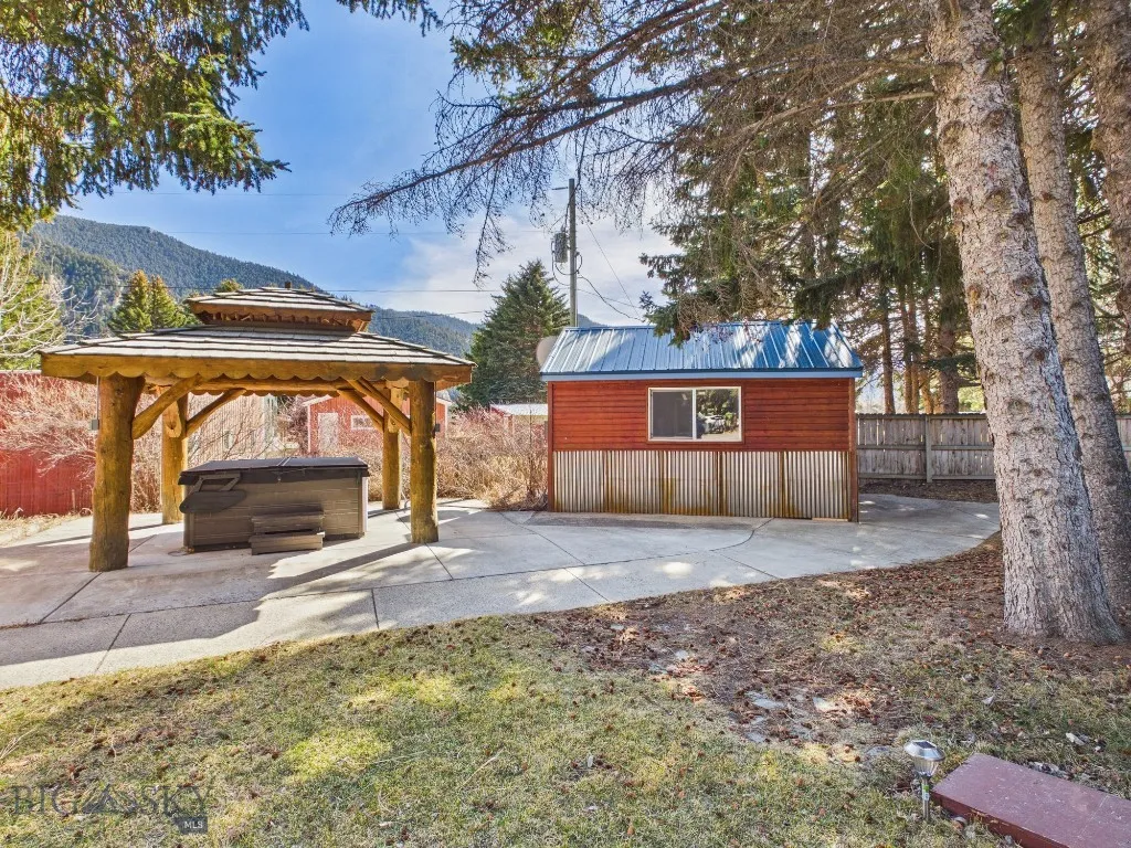 Gazebo and Flex Space