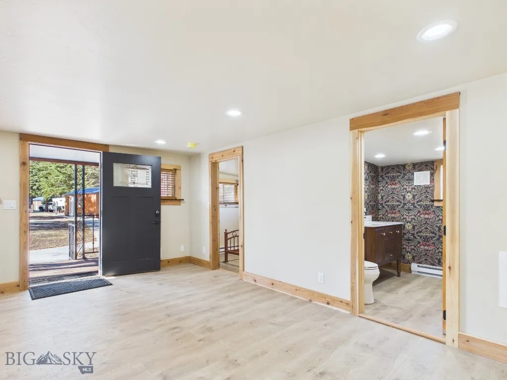 Open Kitchen/Living/Dining