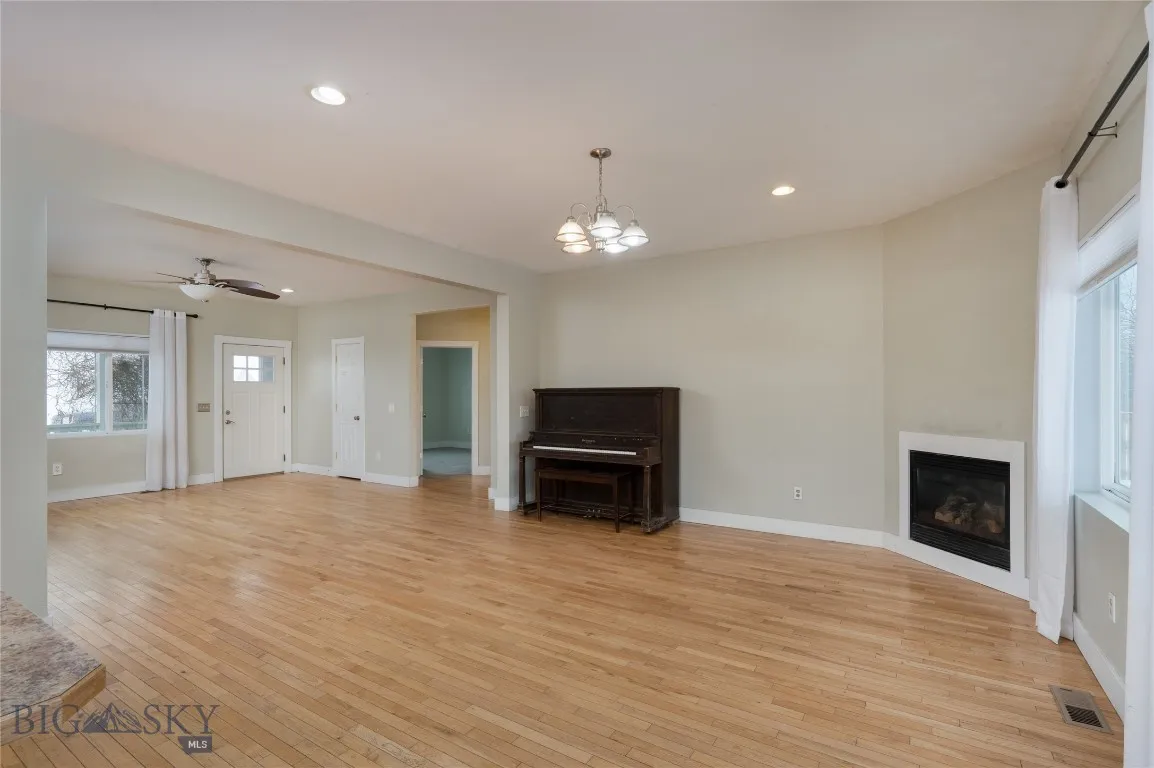 1113 Yellowstone Avenue, Belgrade, Montana 59714, Belgrade, Montana 59714, 4 Bedrooms Bedrooms, ,2 BathroomsBathrooms,Residential,For Sale,1113 Yellowstone Avenue, Belgrade, Montana 59714,0,408841