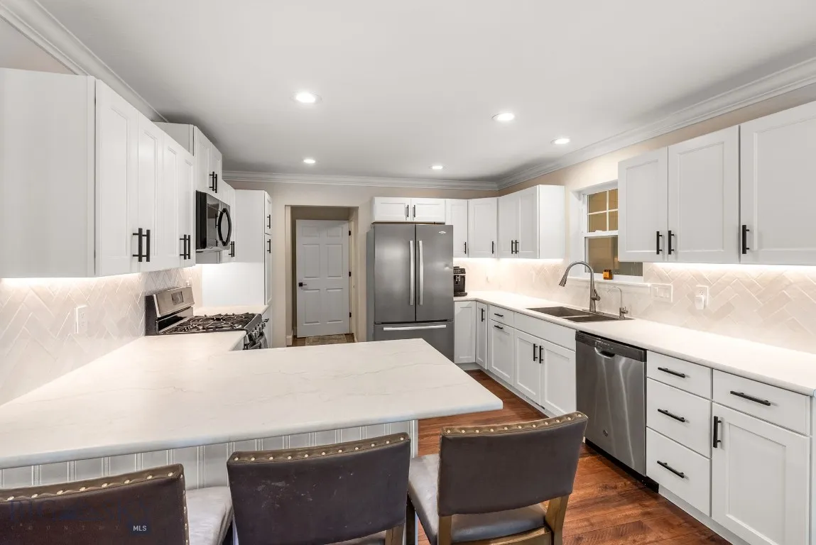 400 Sanders Avenue, Bozeman, Montana 59718, Bozeman, Montana 59718, 3 Bedrooms Bedrooms, ,2 BathroomsBathrooms,Residential,For Sale,400 Sanders Avenue, Bozeman, Montana 59718,0,409200