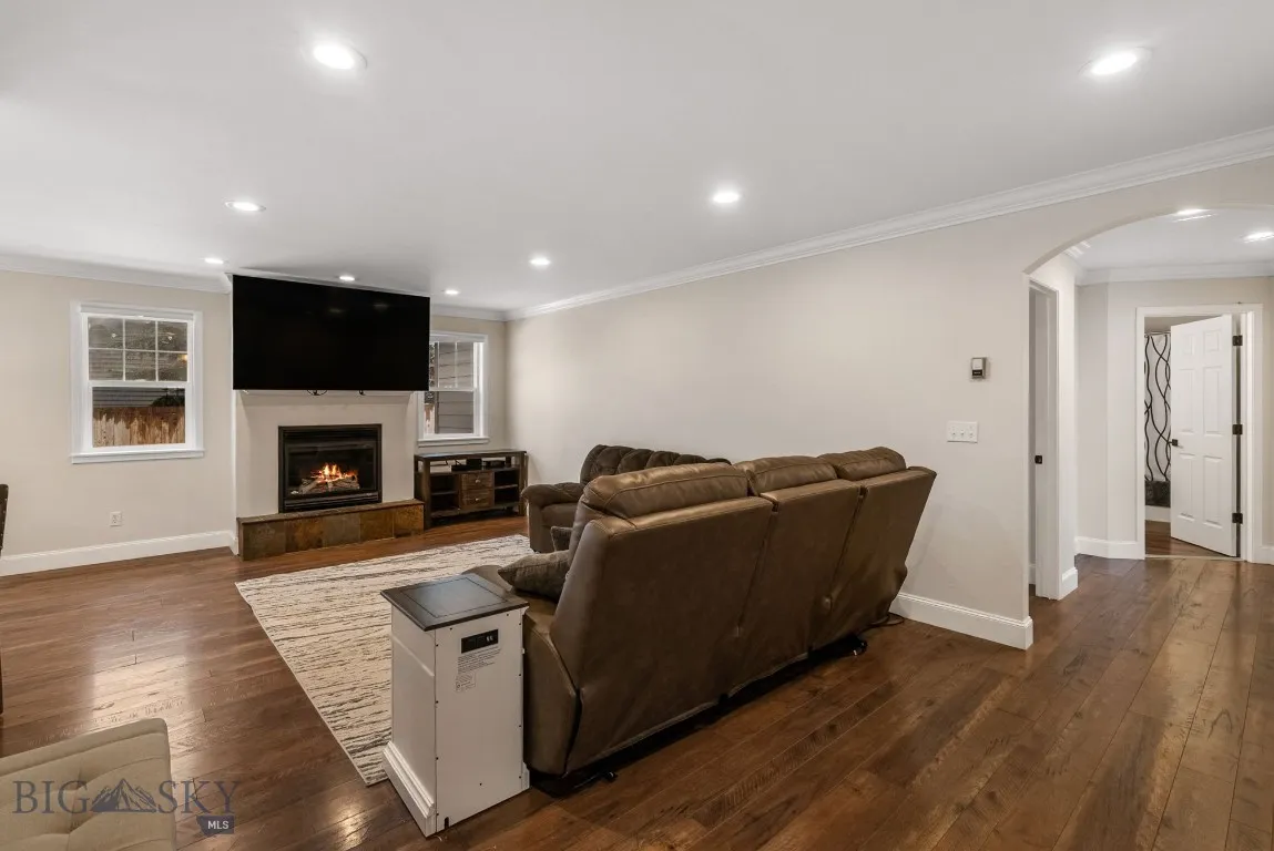 400 Sanders Avenue, Bozeman, Montana 59718, Bozeman, Montana 59718, 3 Bedrooms Bedrooms, ,2 BathroomsBathrooms,Residential,For Sale,400 Sanders Avenue, Bozeman, Montana 59718,0,409200