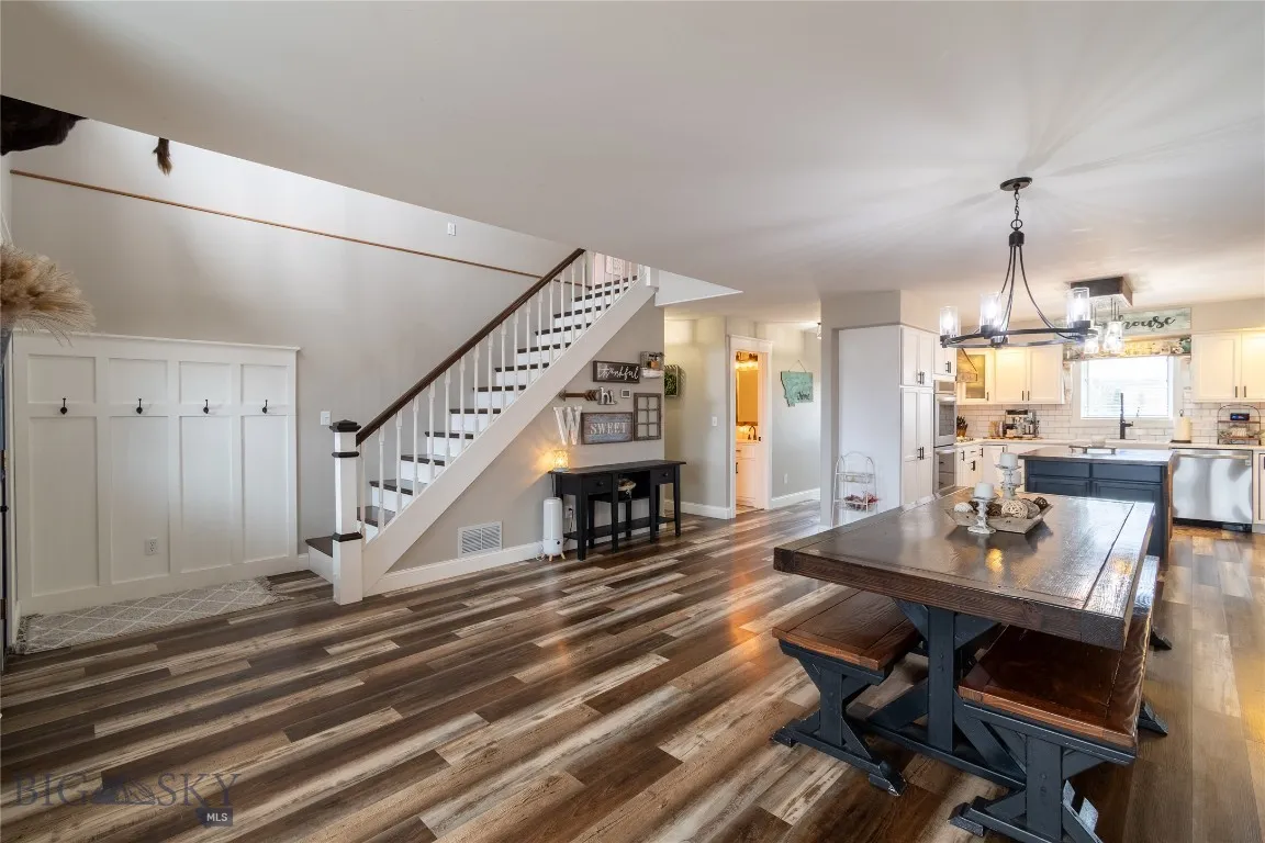 23 Indian Rings Road, Big Timber, Montana 59011, Big Timber, Montana 59011, 4 Bedrooms Bedrooms, ,2 BathroomsBathrooms,Residential,For Sale,23 Indian Rings Road, Big Timber, Montana 59011,0,409196