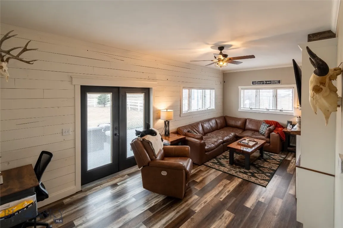23 Indian Rings Road, Big Timber, Montana 59011, Big Timber, Montana 59011, 4 Bedrooms Bedrooms, ,2 BathroomsBathrooms,Residential,For Sale,23 Indian Rings Road, Big Timber, Montana 59011,0,409196