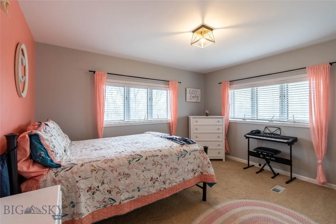 23 Indian Rings Road, Big Timber, Montana 59011, Big Timber, Montana 59011, 4 Bedrooms Bedrooms, ,2 BathroomsBathrooms,Residential,For Sale,23 Indian Rings Road, Big Timber, Montana 59011,0,409196