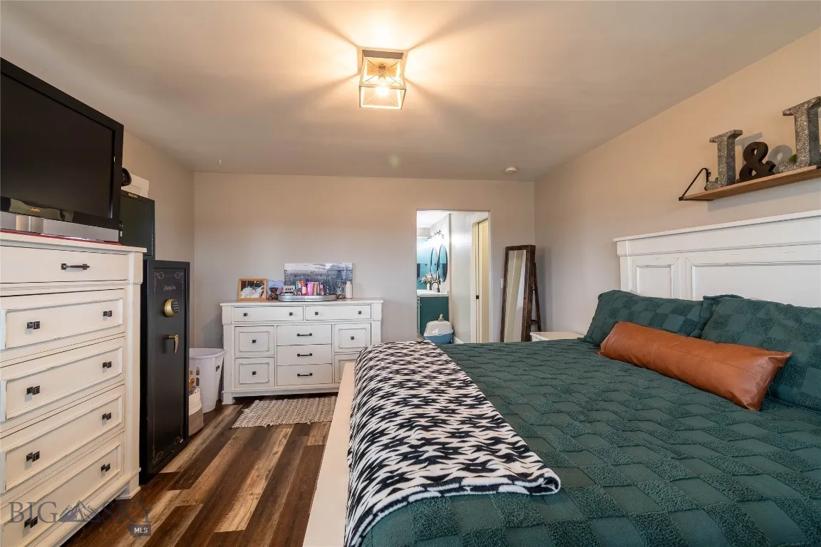 23 Indian Rings Road, Big Timber, Montana 59011, Big Timber, Montana 59011, 4 Bedrooms Bedrooms, ,2 BathroomsBathrooms,Residential,For Sale,23 Indian Rings Road, Big Timber, Montana 59011,0,409196