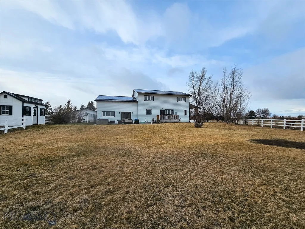 23 Indian Rings Road, Big Timber, Montana 59011, Big Timber, Montana 59011, 4 Bedrooms Bedrooms, ,2 BathroomsBathrooms,Residential,For Sale,23 Indian Rings Road, Big Timber, Montana 59011,0,409196