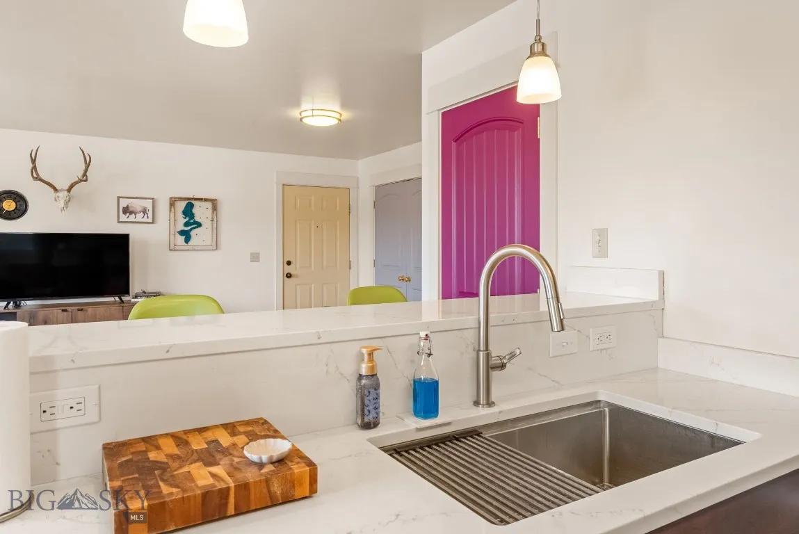 2115 Durston Road 13, Bozeman, Montana 59718, Bozeman, Montana 59718, 2 Bedrooms Bedrooms, ,1 BathroomBathrooms,Residential,For Sale,2115 Durston Road 13, Bozeman, Montana 59718,0,409194