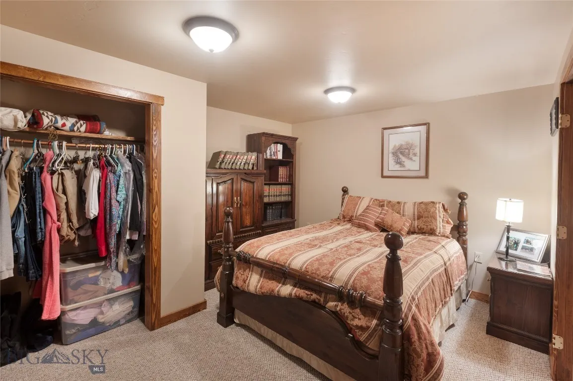 basement bedroom