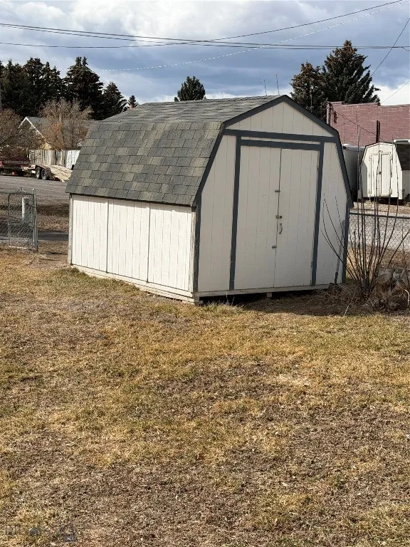 Storage shed