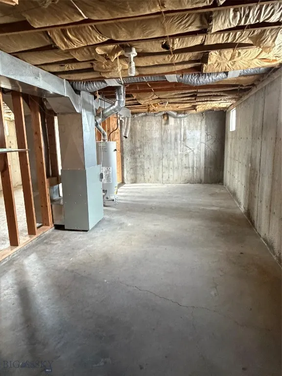 Unfinished basement
