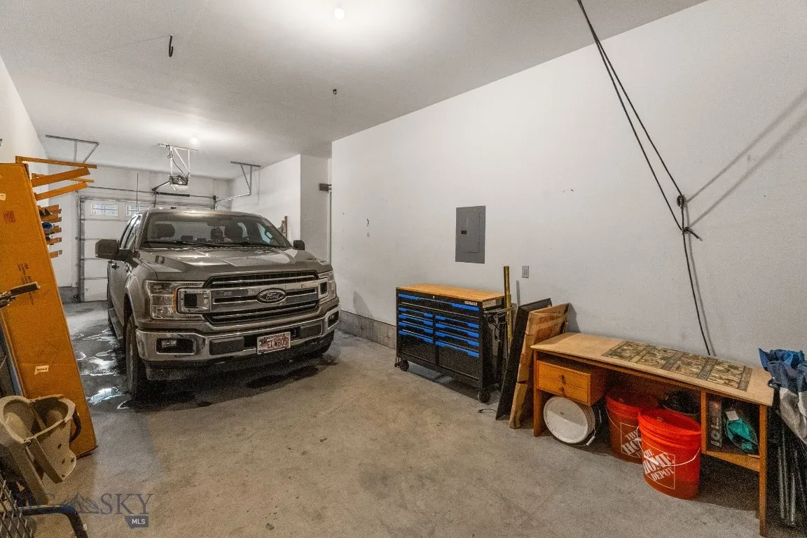 2272 Gallatin Green B, Bozeman, Montana 59718, Bozeman, Montana 59718, 3 Bedrooms Bedrooms, ,2 BathroomsBathrooms,Residential,For Sale,2272 Gallatin Green B, Bozeman, Montana 59718,0,409209