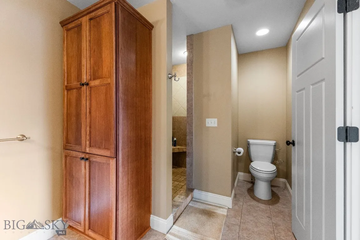 2272 Gallatin Green B, Bozeman, Montana 59718, Bozeman, Montana 59718, 3 Bedrooms Bedrooms, ,2 BathroomsBathrooms,Residential,For Sale,2272 Gallatin Green B, Bozeman, Montana 59718,0,409209