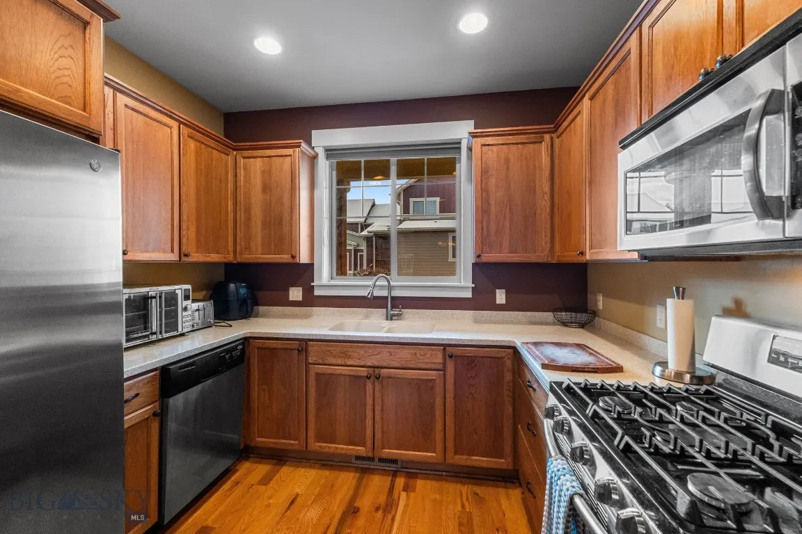 2272 Gallatin Green B, Bozeman, Montana 59718, Bozeman, Montana 59718, 3 Bedrooms Bedrooms, ,2 BathroomsBathrooms,Residential,For Sale,2272 Gallatin Green B, Bozeman, Montana 59718,0,409209