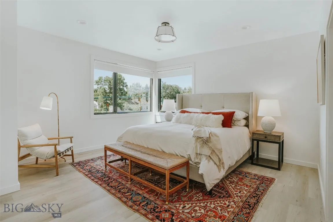 Residence bedroom