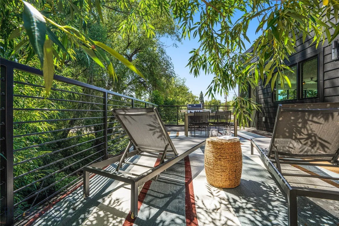 Private patio