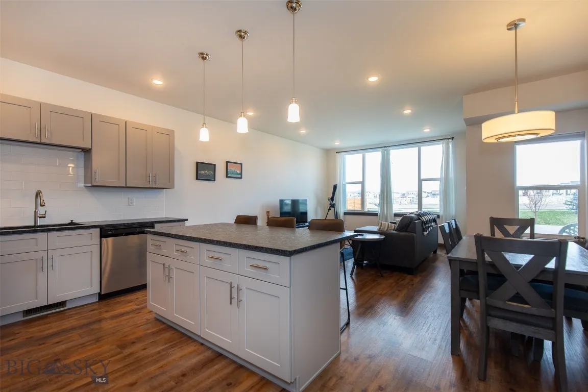 2016 Chipset C, Bozeman, Montana 59718, Bozeman, Montana 59718, 3 Bedrooms Bedrooms, ,2 BathroomsBathrooms,Residential,For Sale,2016 Chipset C, Bozeman, Montana 59718,0,409121