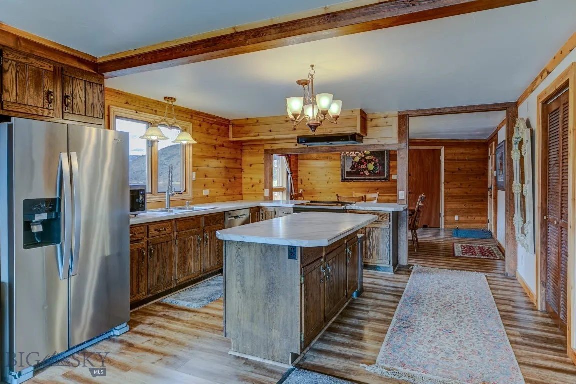 1099 Us Highway 89 S, Gardiner, Montana 59030, Gardiner, Montana 59030, ,Residential Income,For Sale,1099 Us Highway 89 S, Gardiner, Montana 59030,0,408944