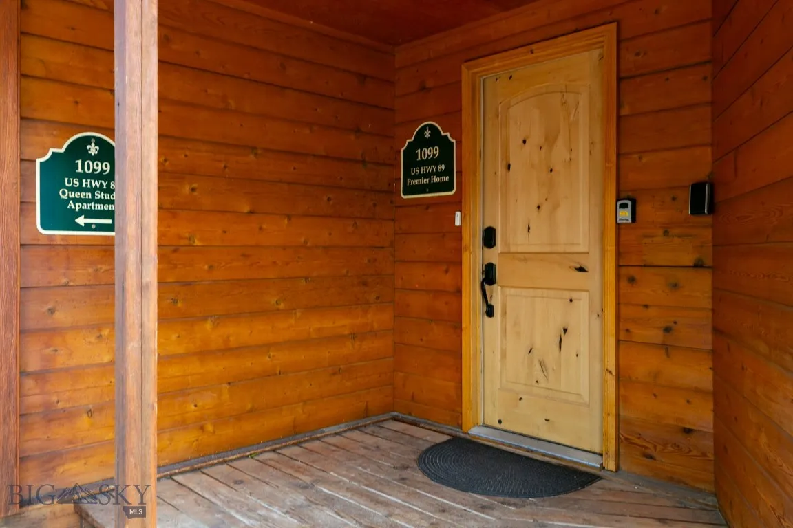 1099 Us Highway 89 S, Gardiner, Montana 59030, Gardiner, Montana 59030, ,Residential Income,For Sale,1099 Us Highway 89 S, Gardiner, Montana 59030,0,408944