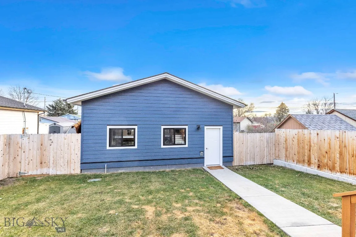 607 E Elm Street, Three Forks, Montana 59752, Three Forks, Montana 59752, 3 Bedrooms Bedrooms, ,2 BathroomsBathrooms,Residential,For Sale,607 E Elm Street, Three Forks, Montana 59752,0,409252