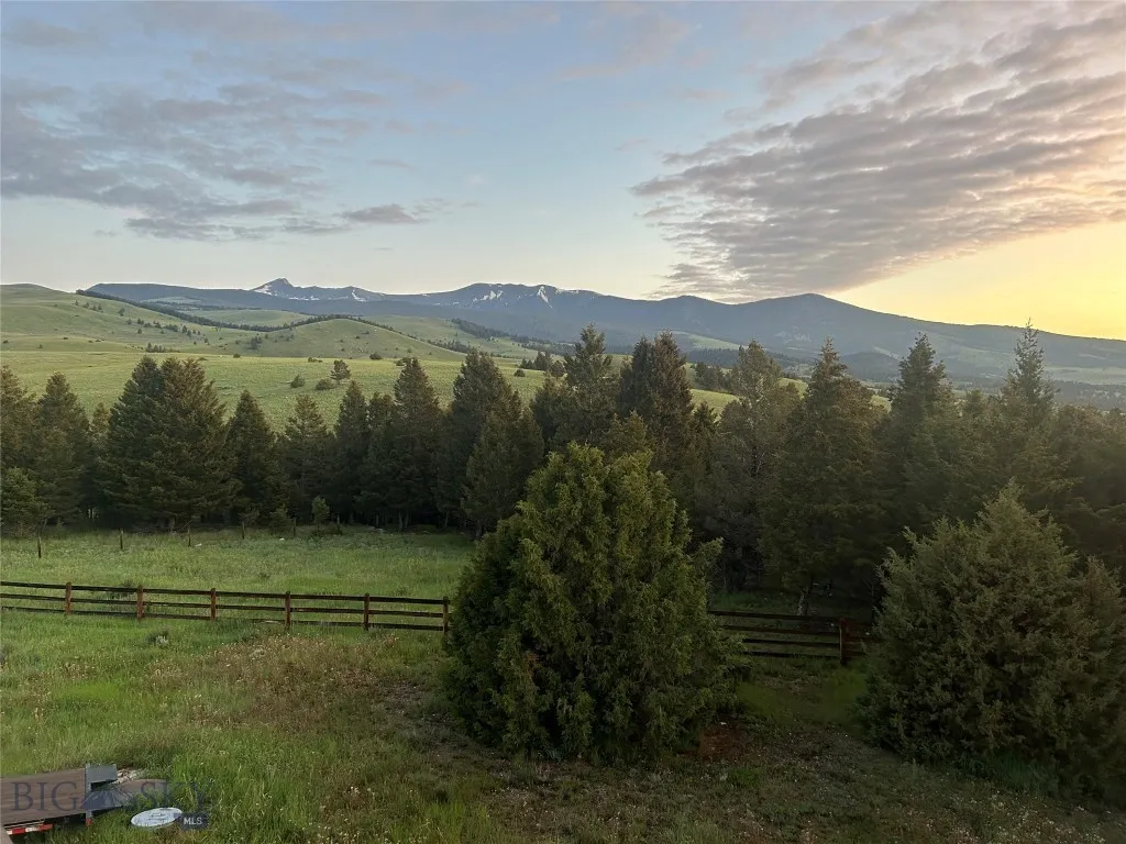 1380 Glacier View Dr, Deer Lodge, Montana 59722, Deer Lodge, Montana 59722, 5 Bedrooms Bedrooms, ,3 BathroomsBathrooms,Residential,For Sale,1380 Glacier View Dr, Deer Lodge, Montana 59722,0,409124