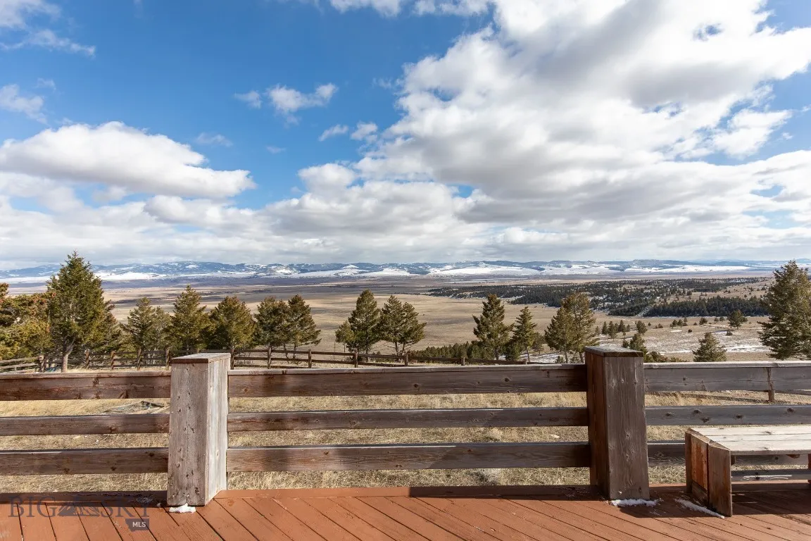 1380 Glacier View Dr, Deer Lodge, Montana 59722, Deer Lodge, Montana 59722, 5 Bedrooms Bedrooms, ,3 BathroomsBathrooms,Residential,For Sale,1380 Glacier View Dr, Deer Lodge, Montana 59722,0,409124