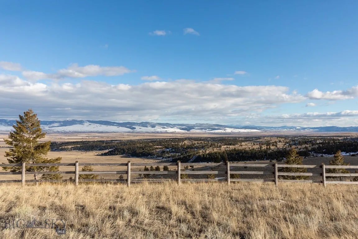 1380 Glacier View Dr, Deer Lodge, Montana 59722, Deer Lodge, Montana 59722, 5 Bedrooms Bedrooms, ,3 BathroomsBathrooms,Residential,For Sale,1380 Glacier View Dr, Deer Lodge, Montana 59722,0,409124