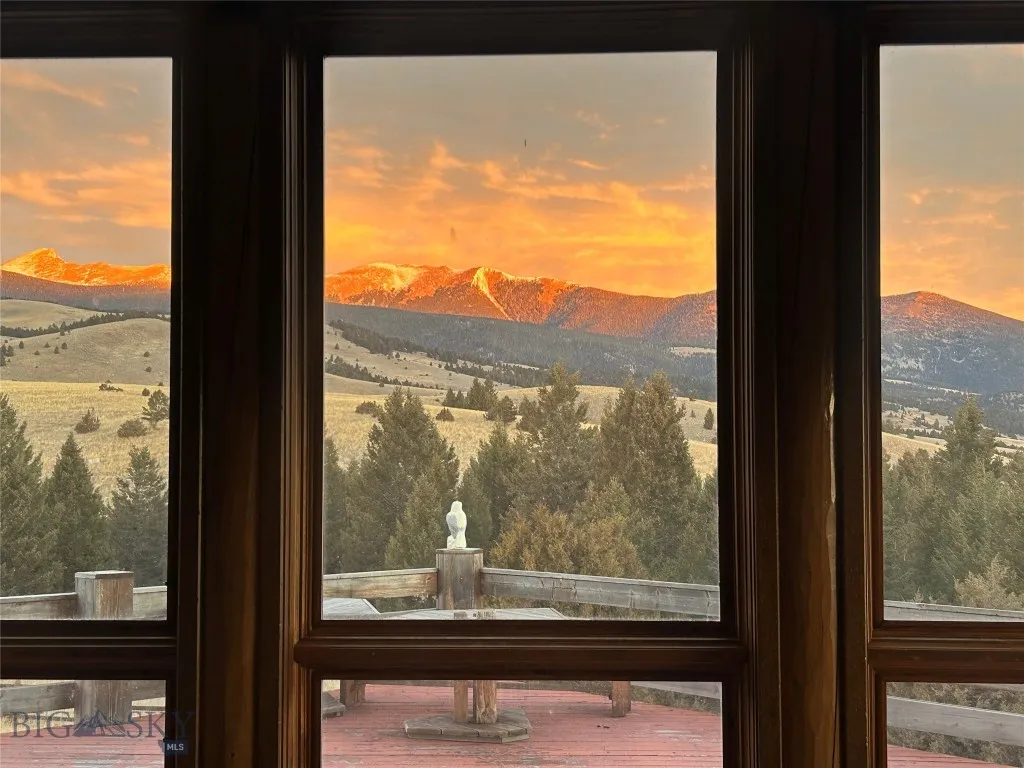 1380 Glacier View Dr, Deer Lodge, Montana 59722, Deer Lodge, Montana 59722, 5 Bedrooms Bedrooms, ,3 BathroomsBathrooms,Residential,For Sale,1380 Glacier View Dr, Deer Lodge, Montana 59722,0,409124
