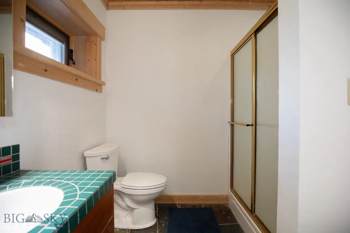 1380 Glacier View Dr, Deer Lodge, Montana 59722, Deer Lodge, Montana 59722, 5 Bedrooms Bedrooms, ,3 BathroomsBathrooms,Residential,For Sale,1380 Glacier View Dr, Deer Lodge, Montana 59722,0,409124
