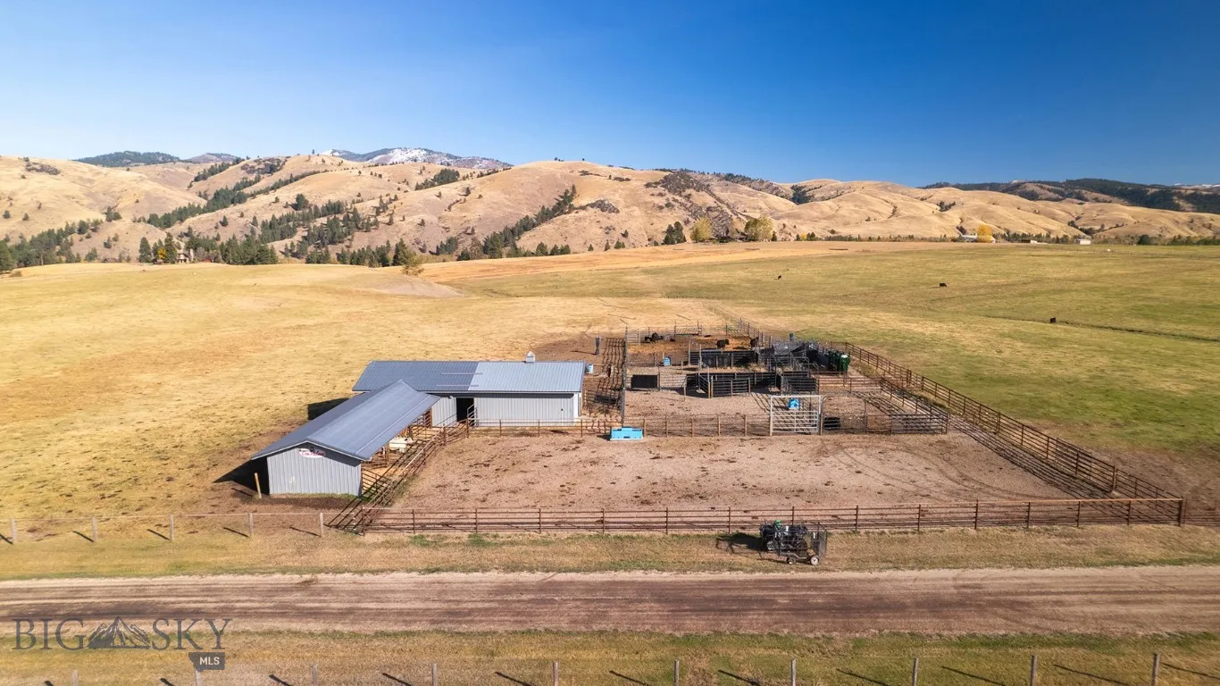 406 Chief Joseph Trail, Darby, Montana 59829, Darby, Montana 59829, 3 Bedrooms Bedrooms, ,3 BathroomsBathrooms,Residential,For Sale,406 Chief Joseph Trail, Darby, Montana 59829,0,408806