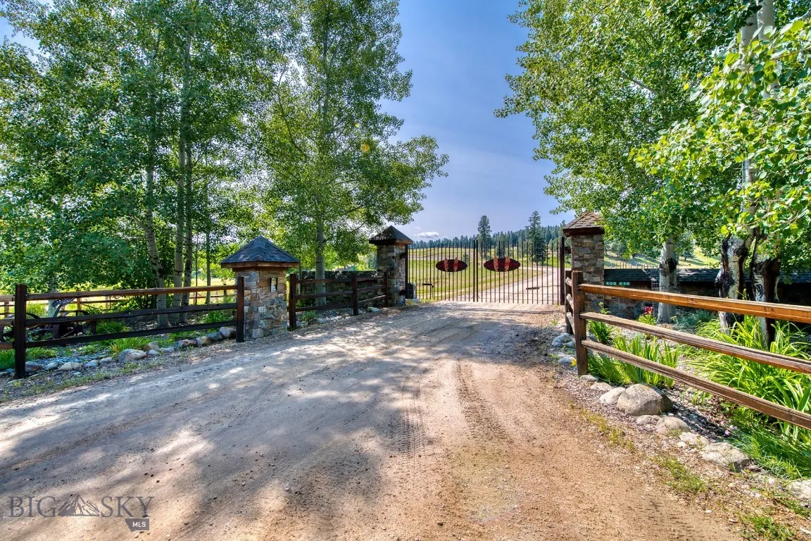 406 Chief Joseph Trail, Darby, Montana 59829, Darby, Montana 59829, 3 Bedrooms Bedrooms, ,3 BathroomsBathrooms,Residential,For Sale,406 Chief Joseph Trail, Darby, Montana 59829,0,408806