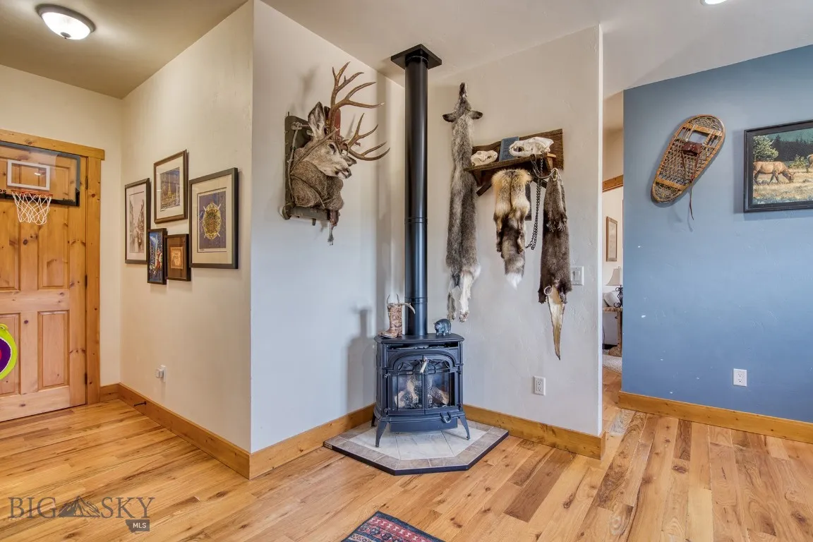 406 Chief Joseph Trail, Darby, Montana 59829, Darby, Montana 59829, 3 Bedrooms Bedrooms, ,3 BathroomsBathrooms,Residential,For Sale,406 Chief Joseph Trail, Darby, Montana 59829,0,408806