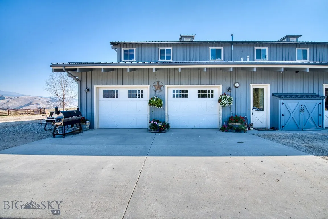 406 Chief Joseph Trail, Darby, Montana 59829, Darby, Montana 59829, 3 Bedrooms Bedrooms, ,3 BathroomsBathrooms,Residential,For Sale,406 Chief Joseph Trail, Darby, Montana 59829,0,408806