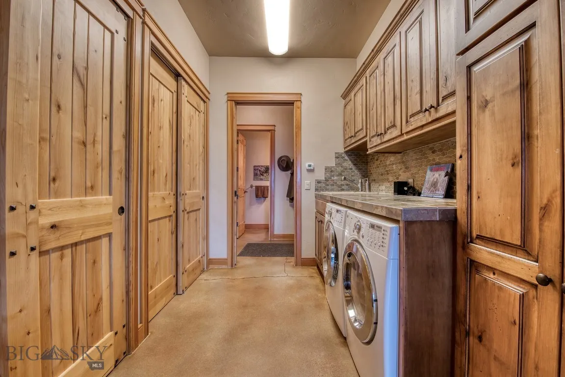 406 Chief Joseph Trail, Darby, Montana 59829, Darby, Montana 59829, 3 Bedrooms Bedrooms, ,3 BathroomsBathrooms,Residential,For Sale,406 Chief Joseph Trail, Darby, Montana 59829,0,408806