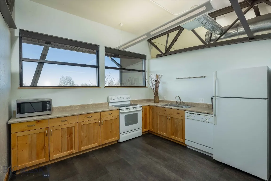 1174 Stoneridge Drive 203, Bozeman, Montana 59718, Bozeman, Montana 59718, ,Commercial Lease,1174 Stoneridge Drive 203, Bozeman, Montana 59718,0,409261