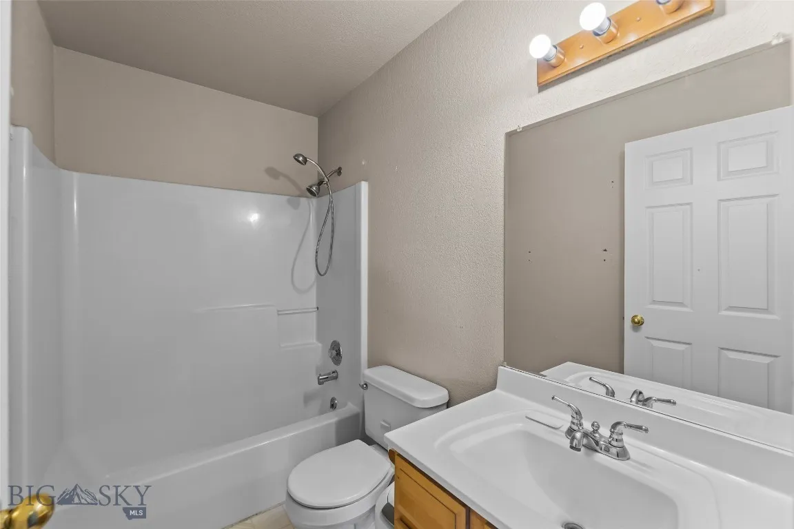 113 10th Street, Belgrade, Montana 59714, Belgrade, Montana 59714, 3 Bedrooms Bedrooms, ,2 BathroomsBathrooms,Residential,For Sale,113 10th Street, Belgrade, Montana 59714,0,409192